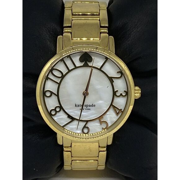 Amazon.com: kate spade new york Women Kate Spade New York 0780 Women\'s Stainless Steel Analog Dial Quartz Watch VK137